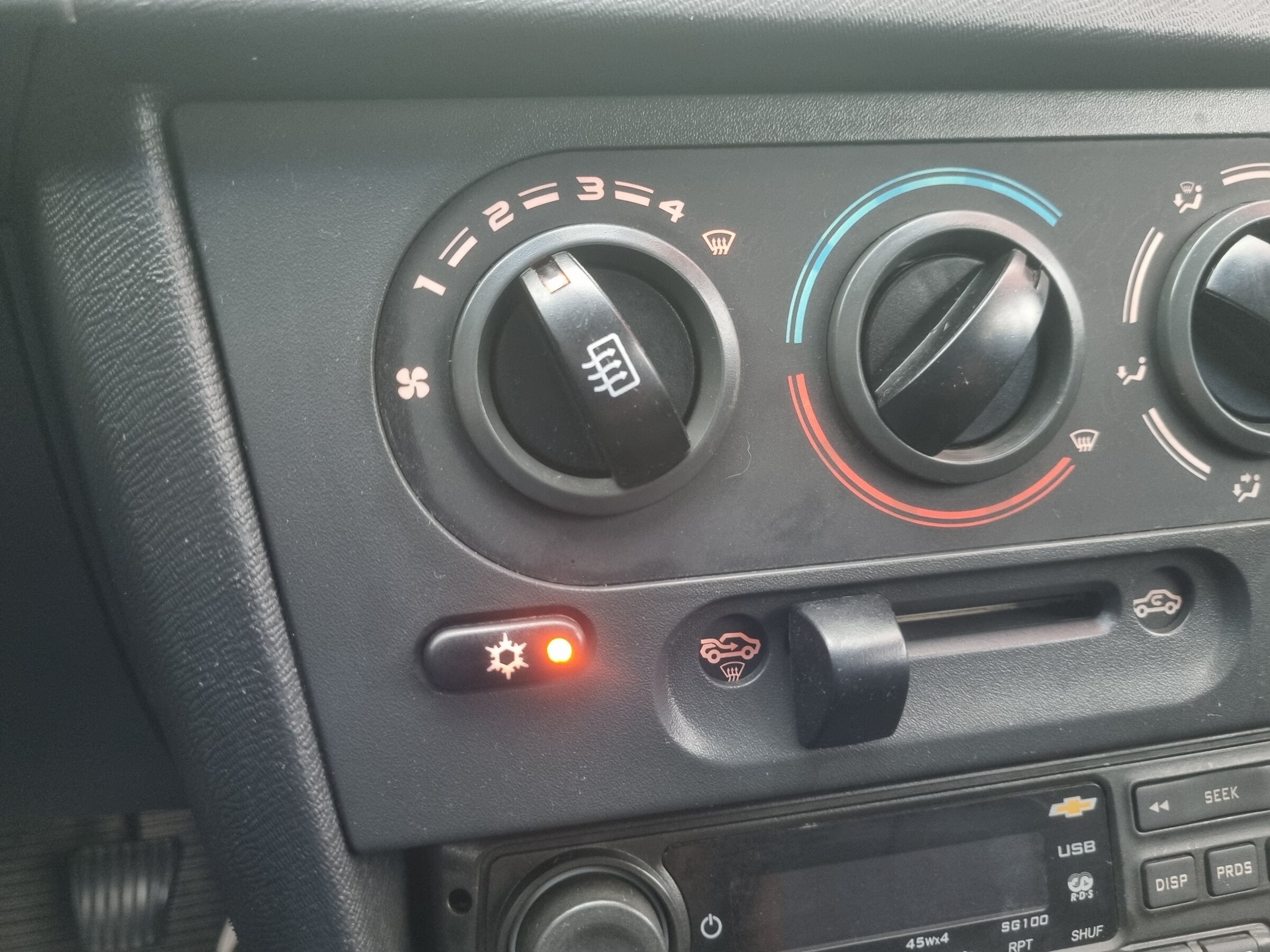 CELTA SPIRIT 2011 4PORTAS COMPLETO